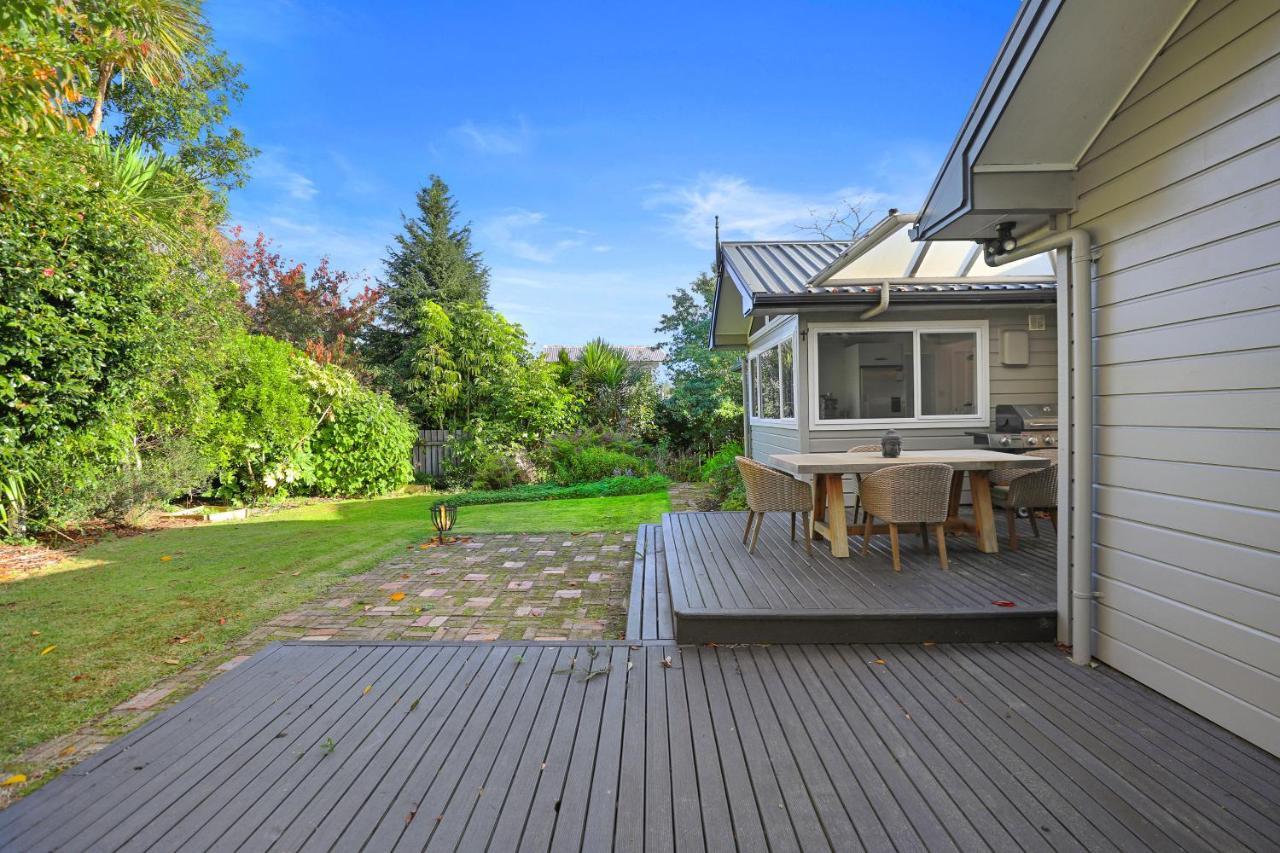 Absolute Redwoods Villa Rotorua Ngoại thất bức ảnh